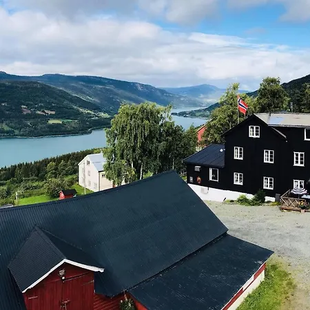 Glomstad Han/Misafirhane