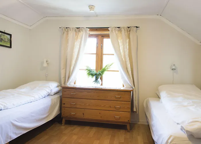 Han/Misafirhane Glomstad Tretten