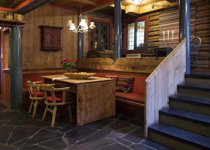 Han/Misafirhane Glomstad