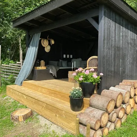 Glomstad Värdshus 3*