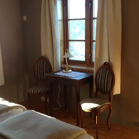 Glomstad Värdshus 3*